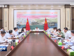 市委常委会召开会议